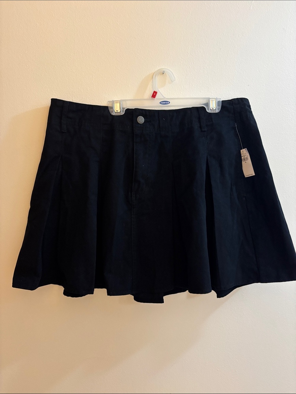 NEW Old Navy Black Pleated Mini Skirt XL